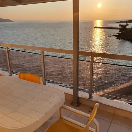 Sunset_apartments Only 15 Meters From The Sea * Neos Marmaras